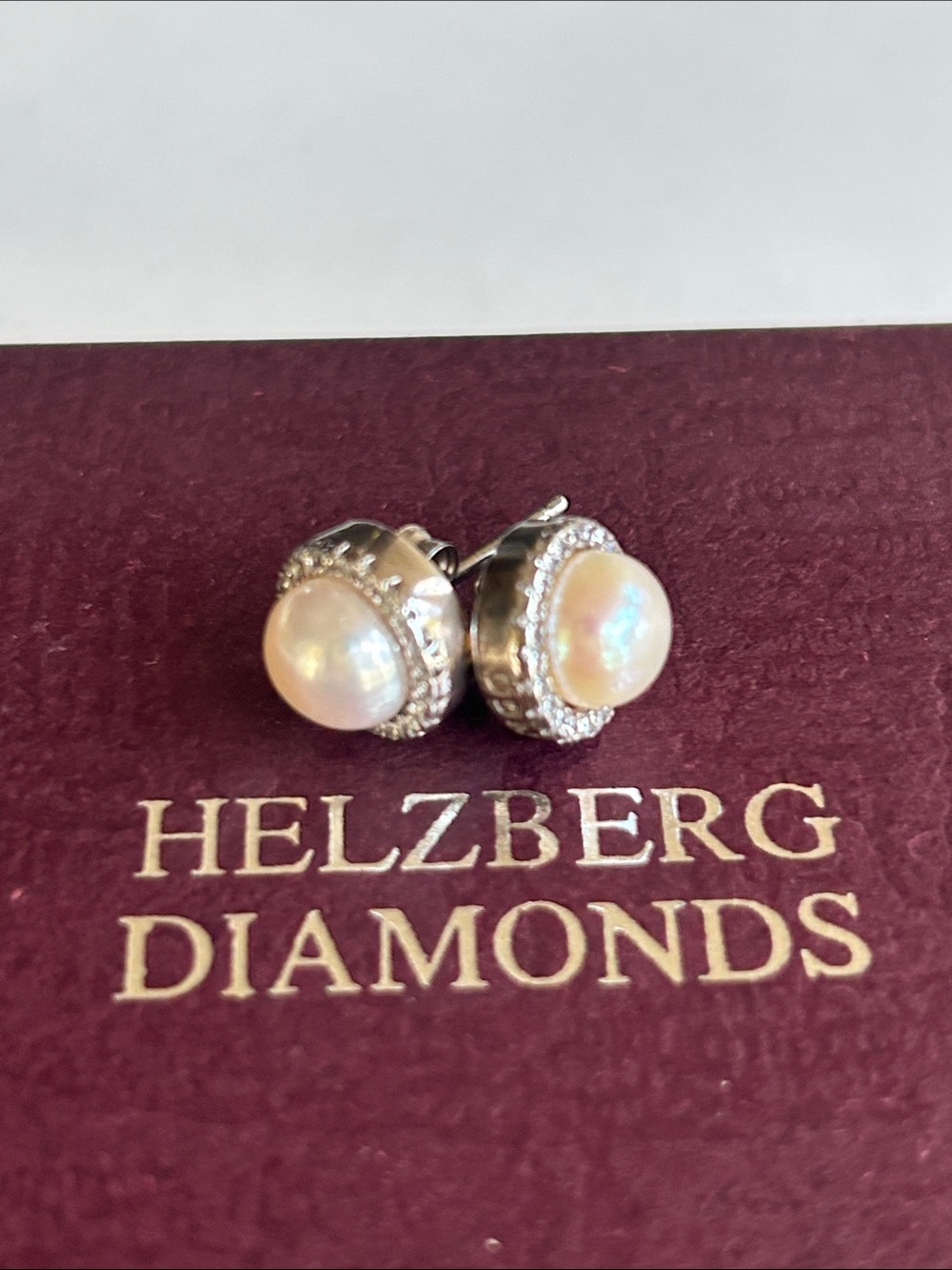 Helzberg Diamonds Pearl Halo Stud Earrings - Cream Pearls with Silver Halo
